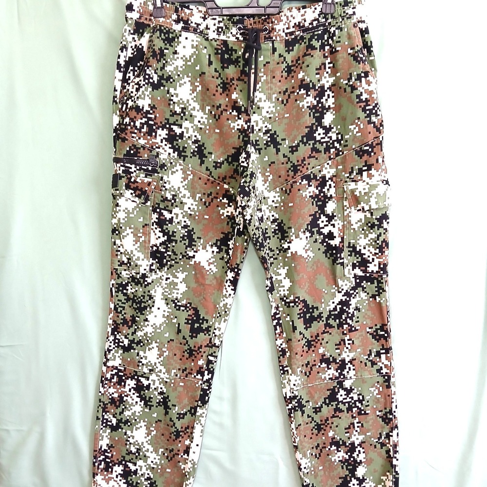 DOGG SUPPLY by Snoop Dogg Camo Cargo Corded Pants Men's Size XL Green NWOT
